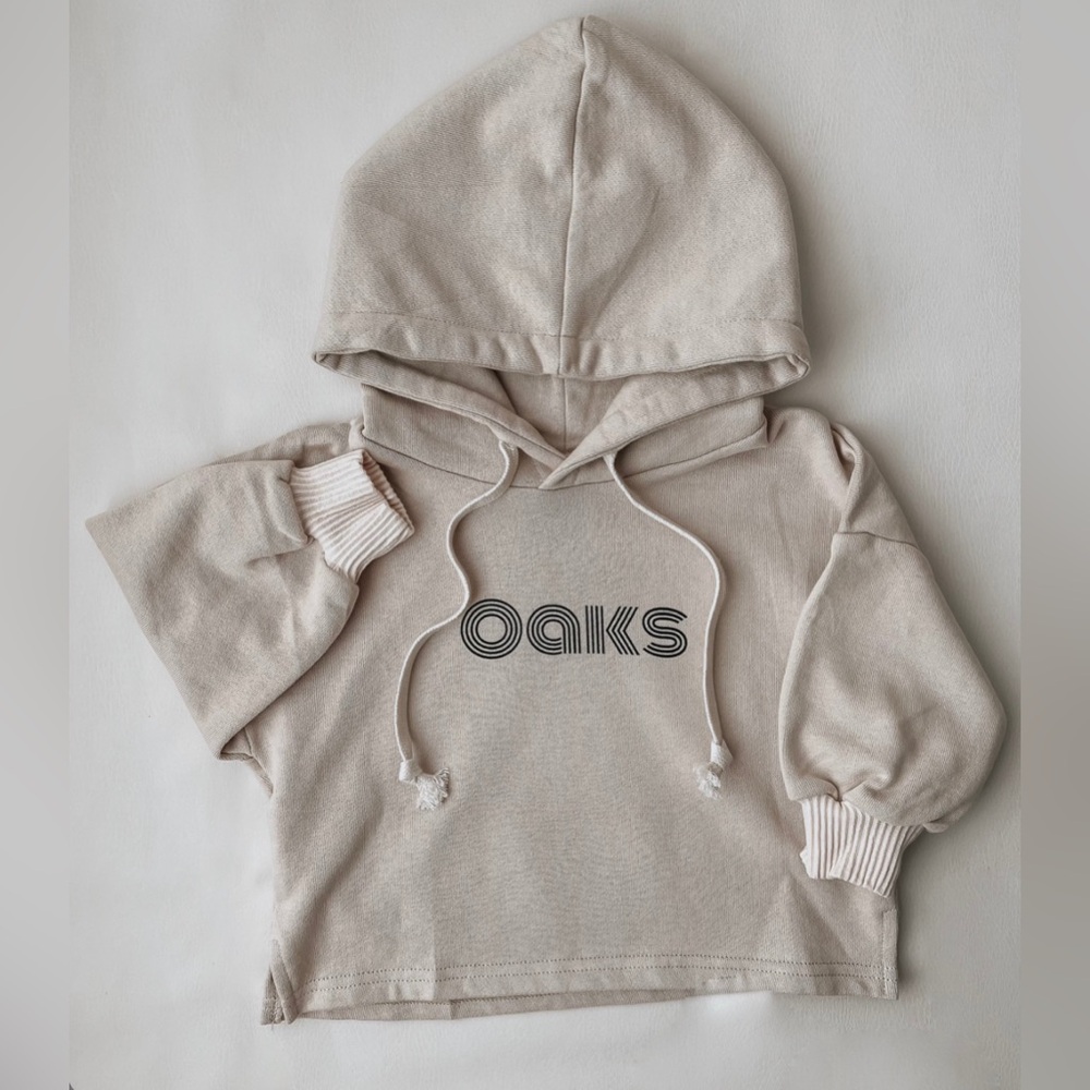 Oaks deeply rooted clothing oversized hoodie size 3-4y